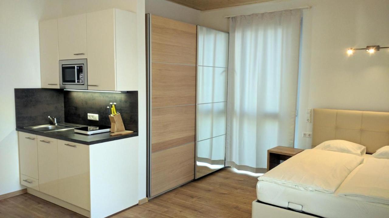 211 Amsterdam, Studio Apartment, 30M2 1-4 Pers Клагенфурт Екстериор снимка