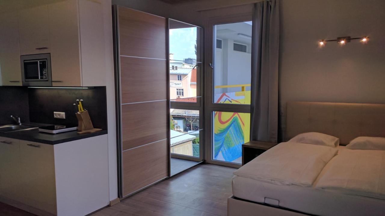211 Amsterdam, Studio Apartment, 30M2 1-4 Pers Клагенфурт Екстериор снимка